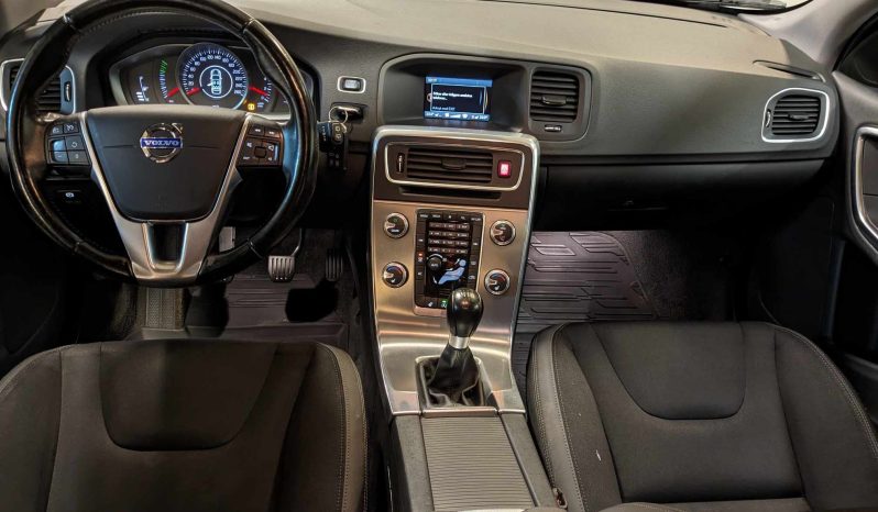 
								Volvo V60 full									