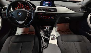 
									BMW 320 GT full								