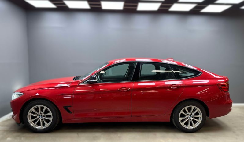 
								BMW 320 GT full									