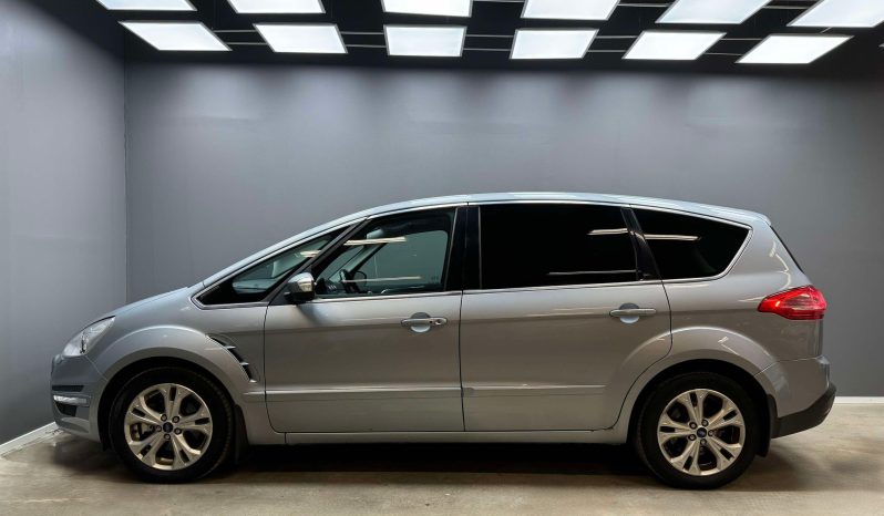 
								Ford S-Max full									