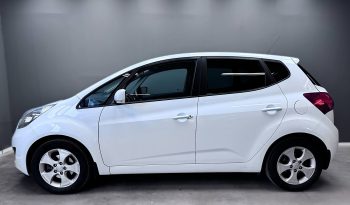
									Kia Venga full								