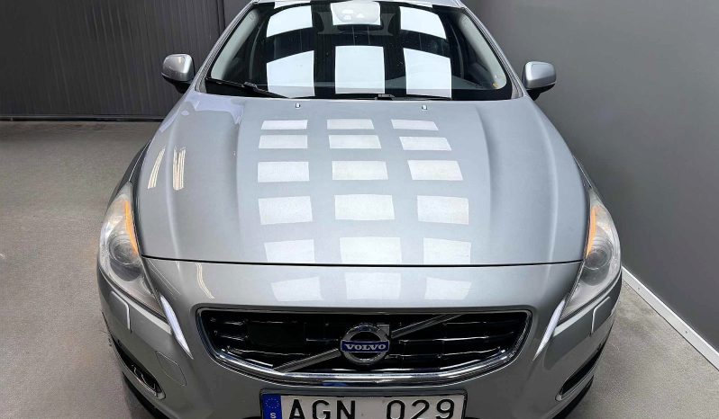 
								Volvo V60 full									